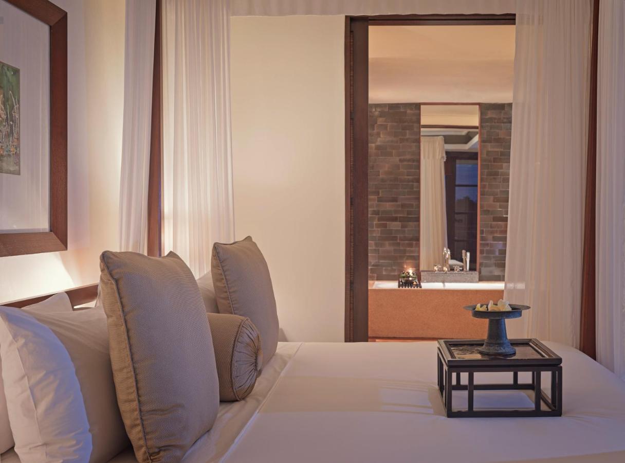 The Legian Seminyak, Bali Hotell Exteriör bild